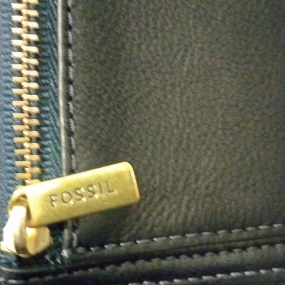 Fossil Wallet - image 6